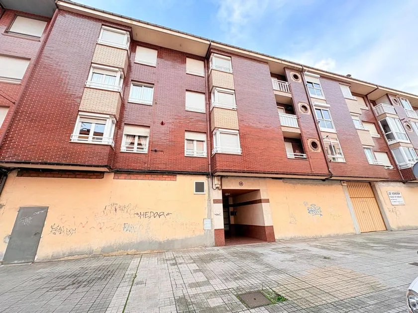 Esterno - Modern Apartment with Terrace in Ponferrada