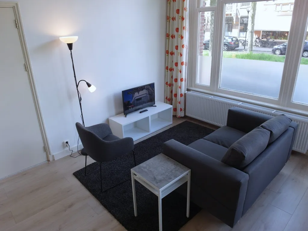 Séjour - Studio with Private Facilities in Kralingen, Rotterdam