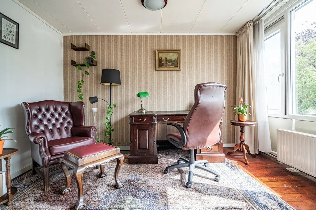 3-toaline maja asukohas Leiden