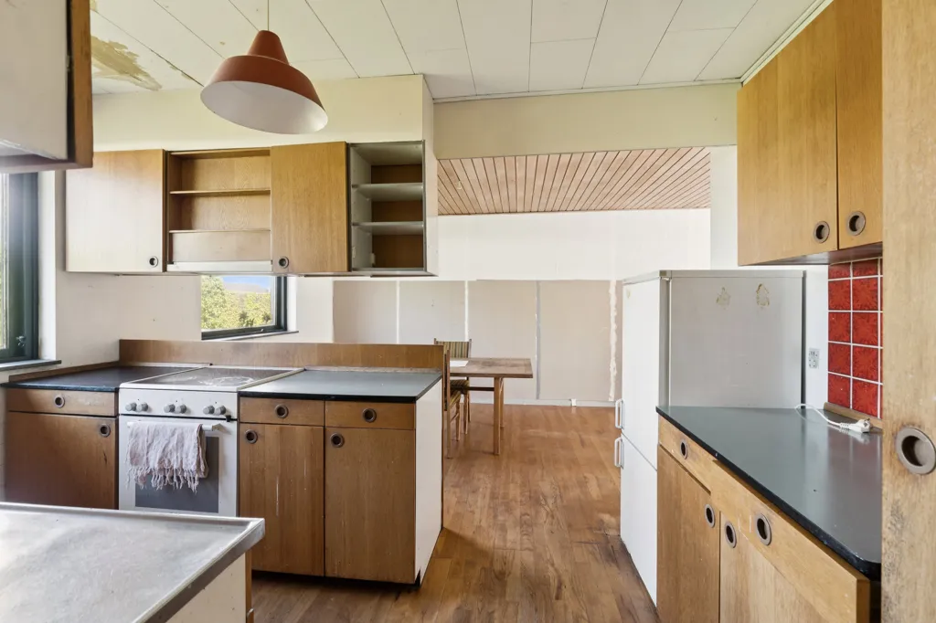 Cuisine - Fenced Villa with Garden in Albertslund