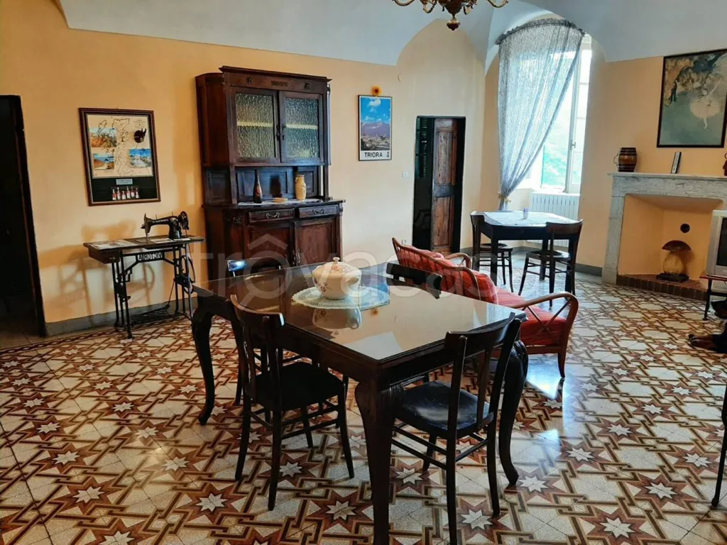 dining_room