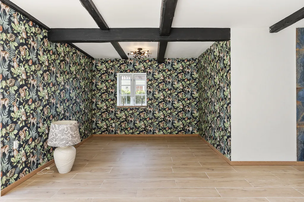 Pièces - Renovated Villa with Garden in Auderød