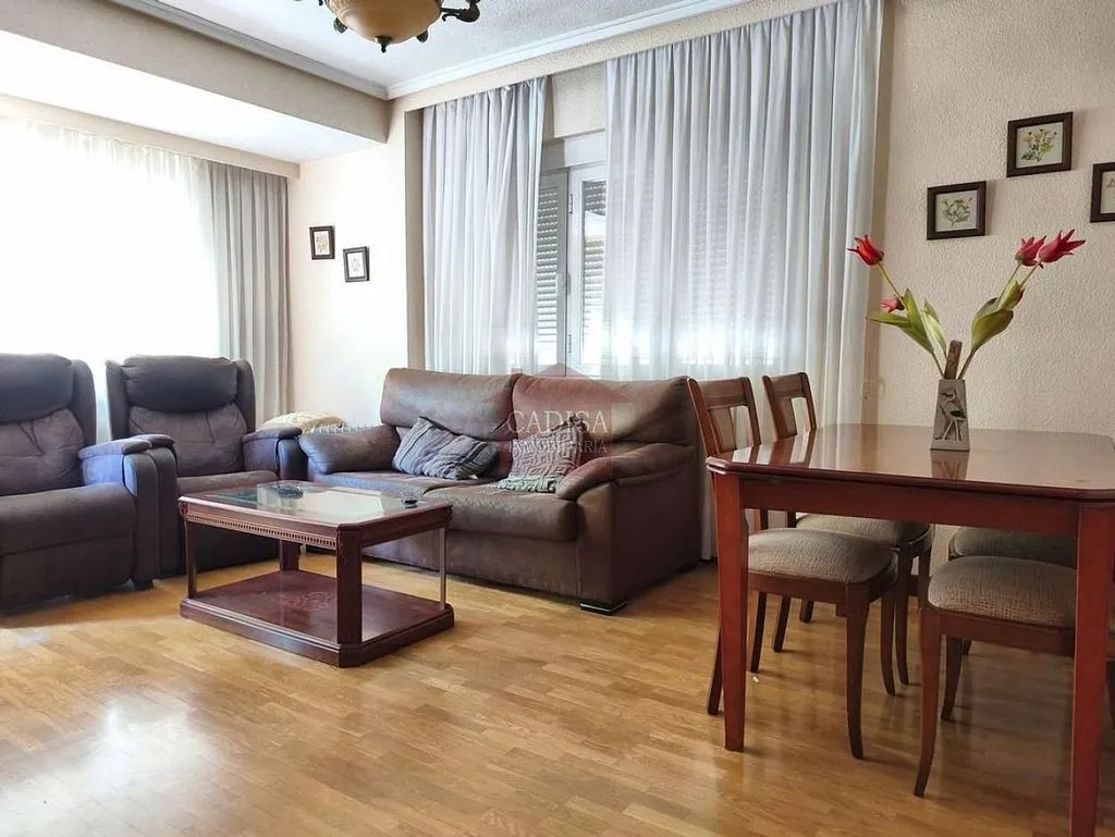Elutuba - Apartment with Garage in Salesas