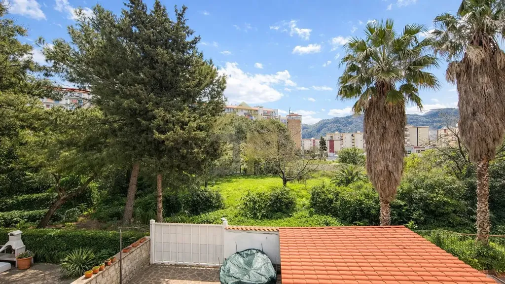 Aed - Apartment with Balconies in Palermo
