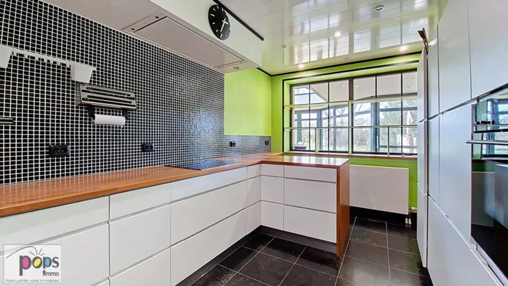 Kitchen - House with Workshop and Large Garden in Ramillies