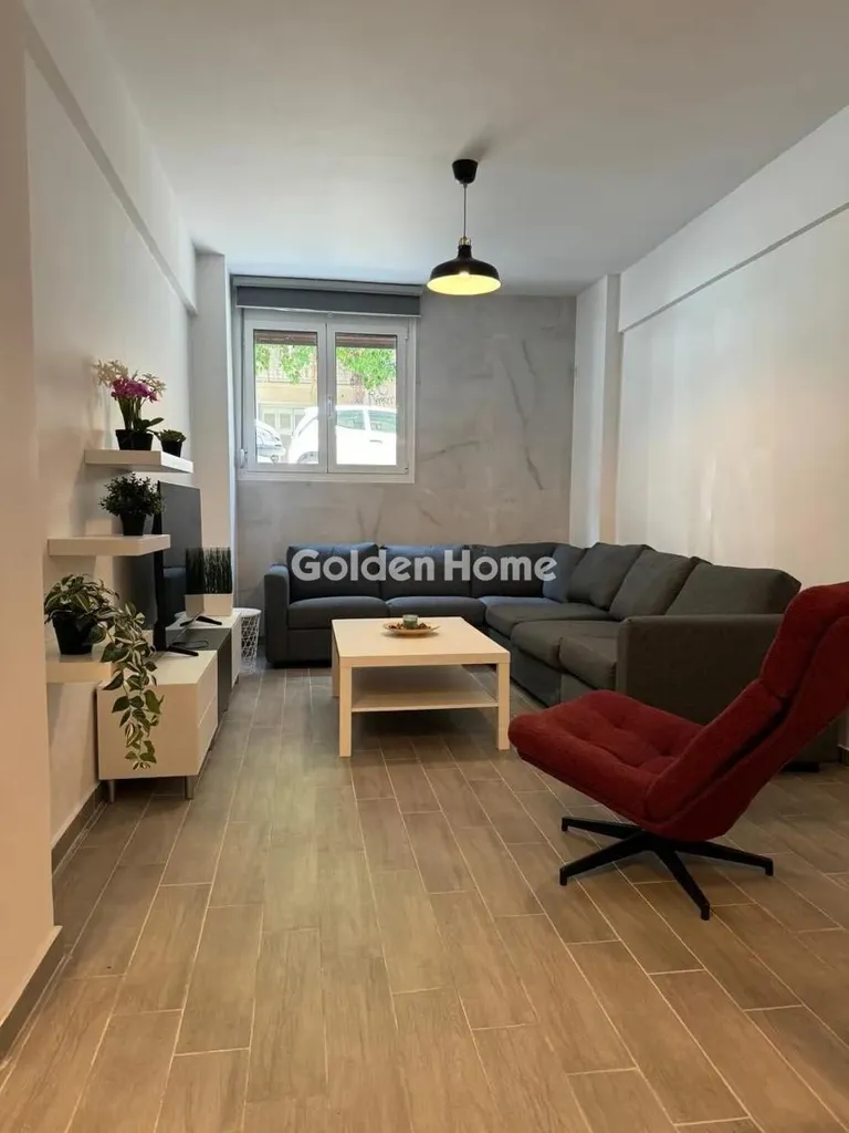 Elutuba - Fully Renovated Flat with Balcony in Pagkrati