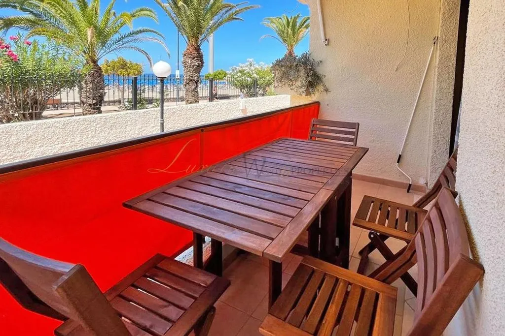 Balcon - 2-Bedroom Seafront Apartment in Los Cristianos