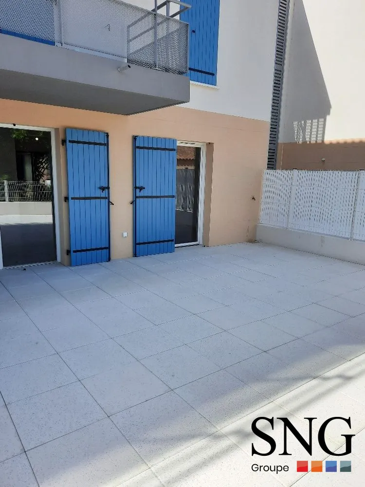 Välivaade - T2 Apartment with Terrace in Carpentras