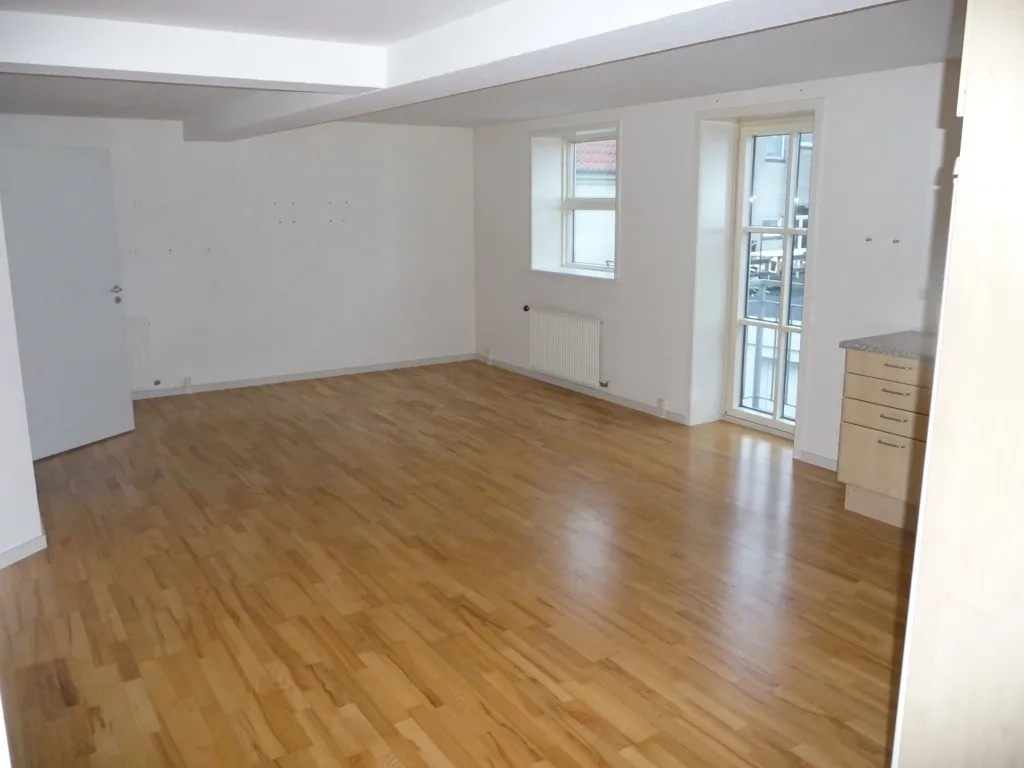 Séjour - 3-Bedroom Apartment with Central Location in Års