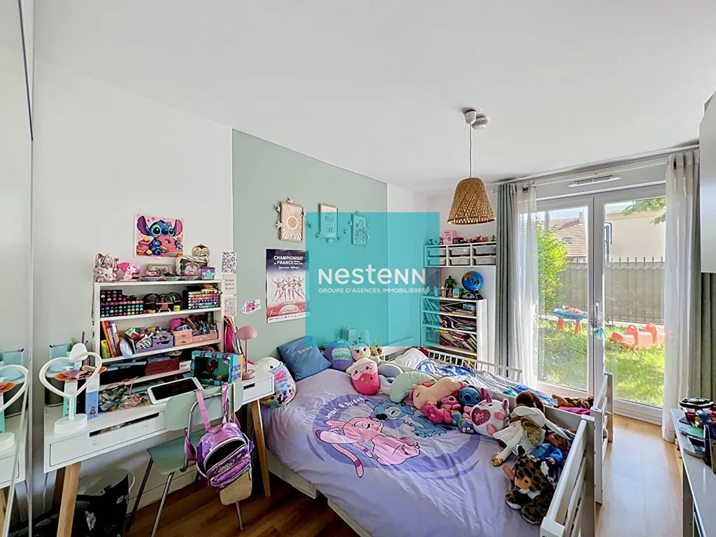 Magamistoad - 3-Bed Flat with Private Garden in Franconville