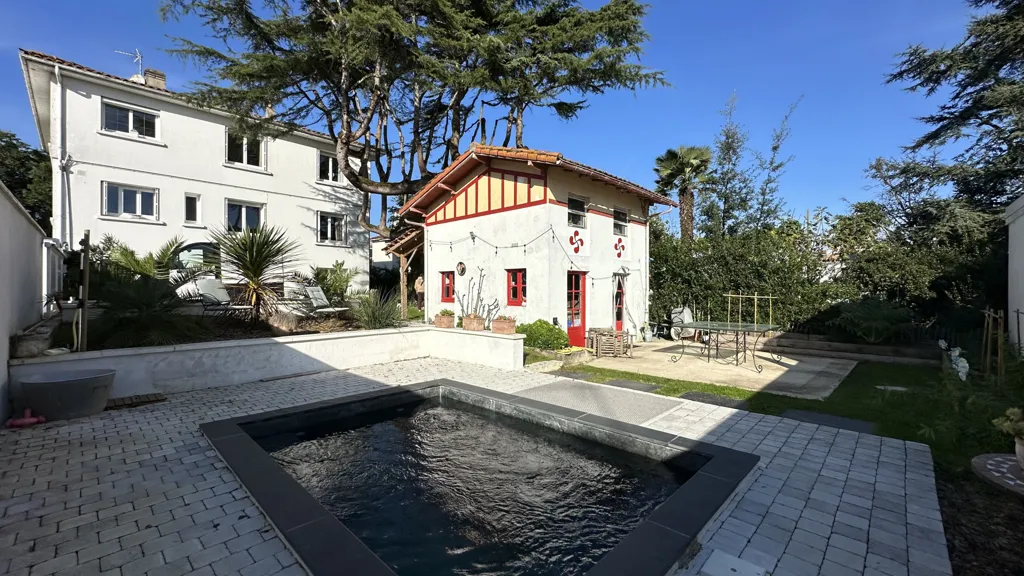 pool_area