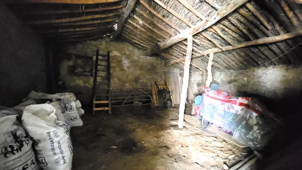 Stanze - Barn with Land in Tornadizos de Ávila
