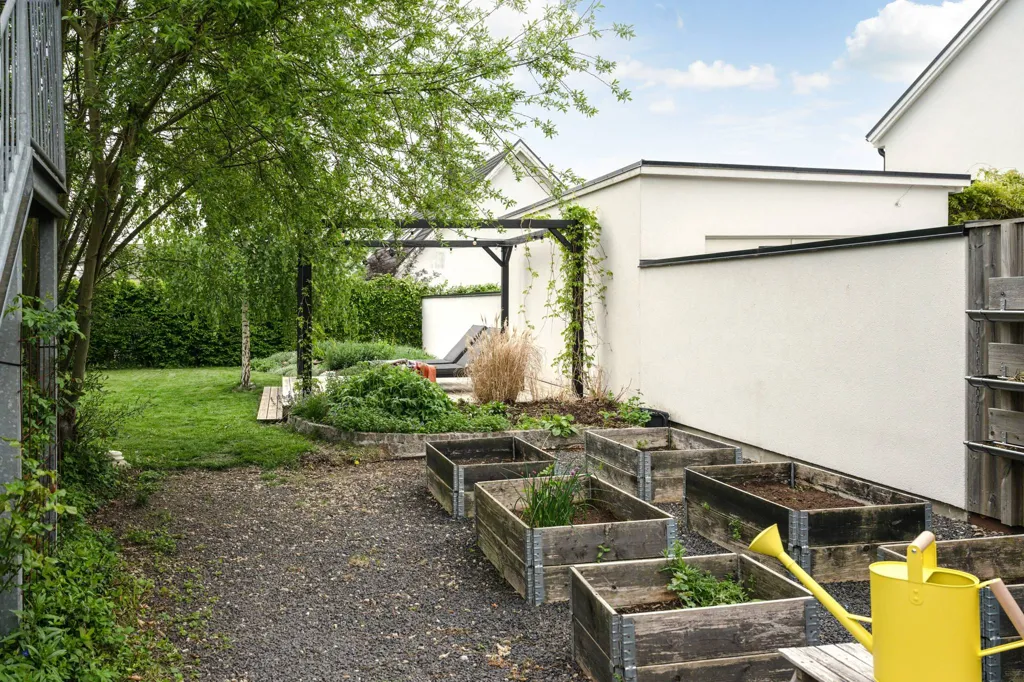 Garden - Spacious Villa with Garden in Lund