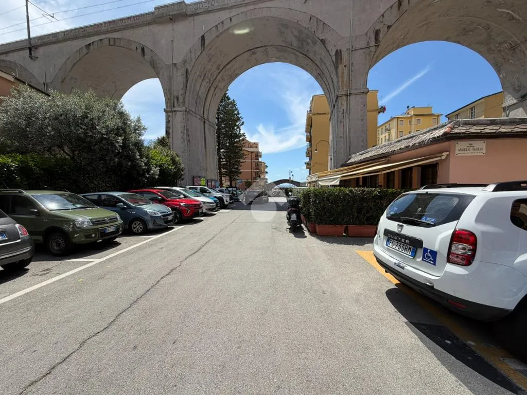 Välivaade - Monolocale with Private Courtyard in Bogliasco