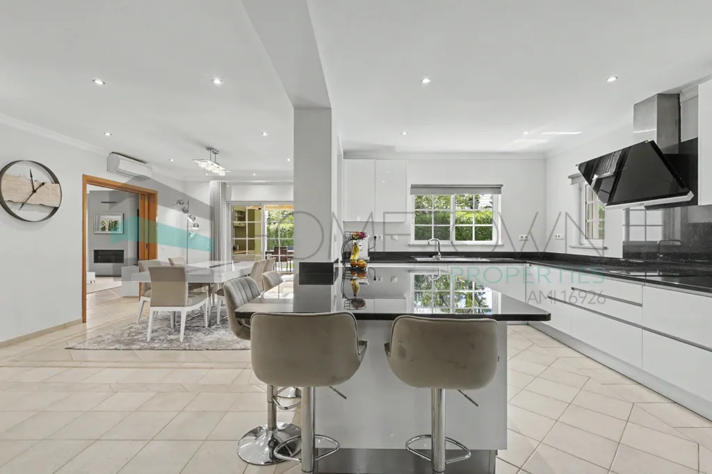 Cucina - 5-Bed Villa with Pool in Vila Sol, Loulé