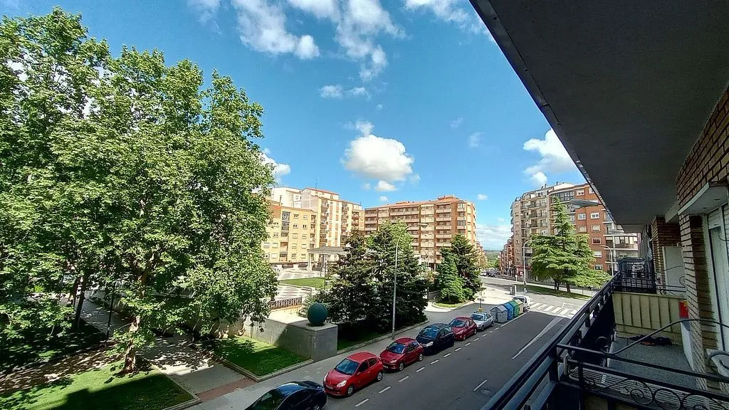 Balcon - Student Flat with Balcony in Delicias