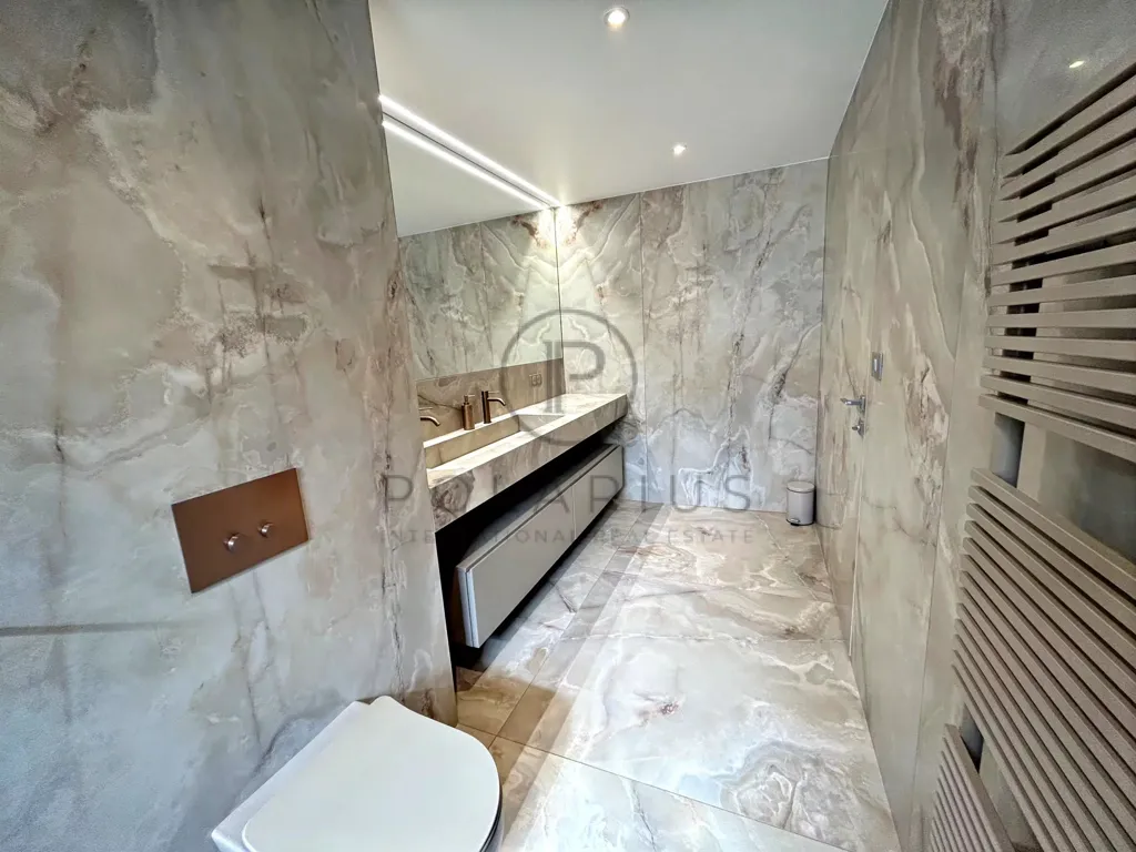 Salles de bain - Villa avec Vue Mer et Piscine à Cap d'Antibes