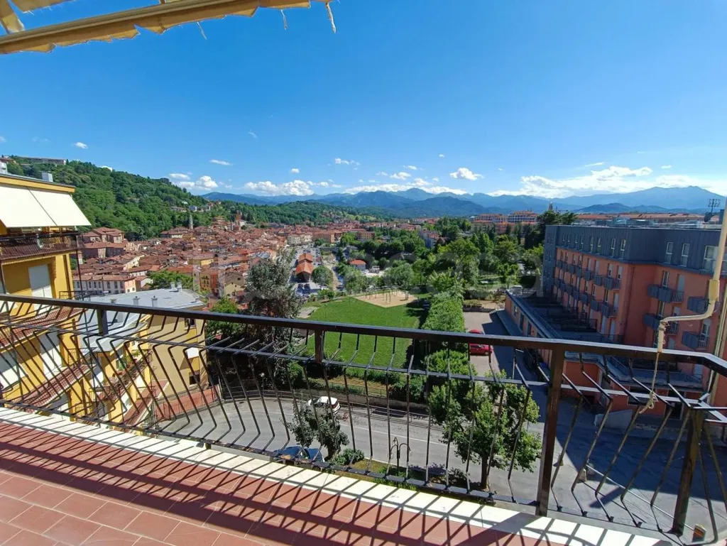 Balcon - Penthouse with Panoramic View in Mondovì