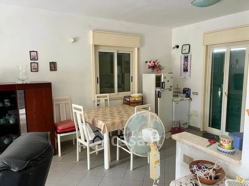 Salle à manger - Villa with Garden in San Cataldo