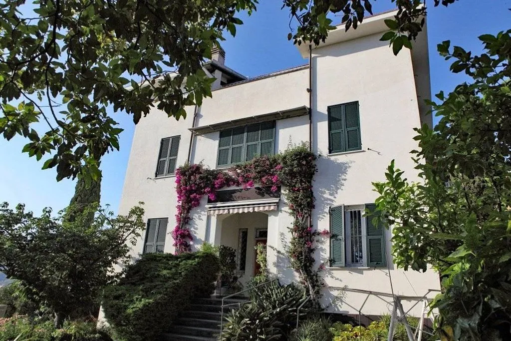 Extérieur - Luxury Villa with Panoramic Terrace in Chiavari