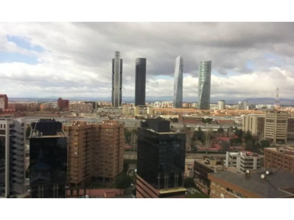 Modernised Office in Chamartín, Madrid