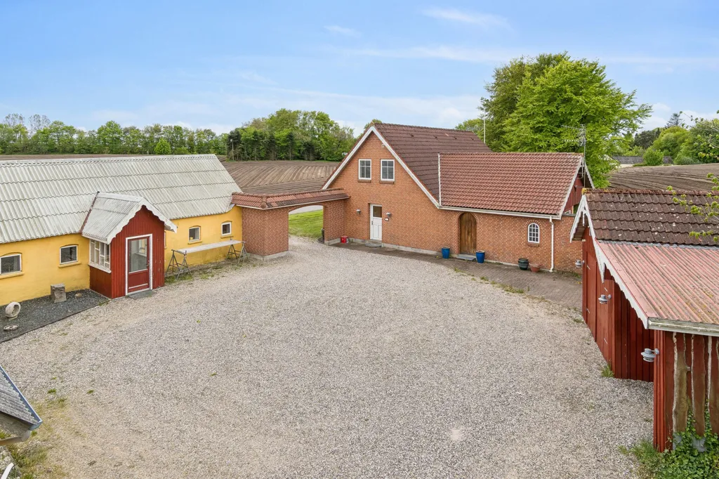 Välivaade - Villa with Garden in Aalestrup