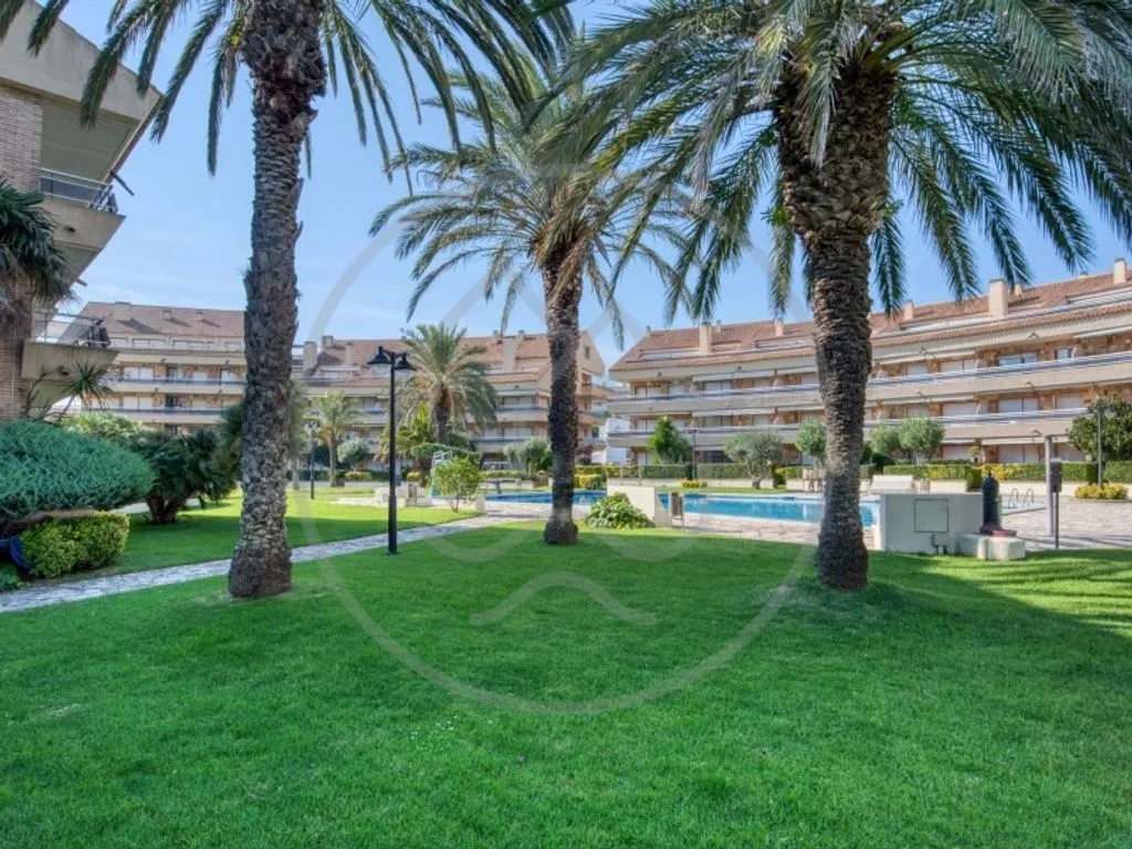 Aed - Luxury Duplex with Seafront View in Calonge