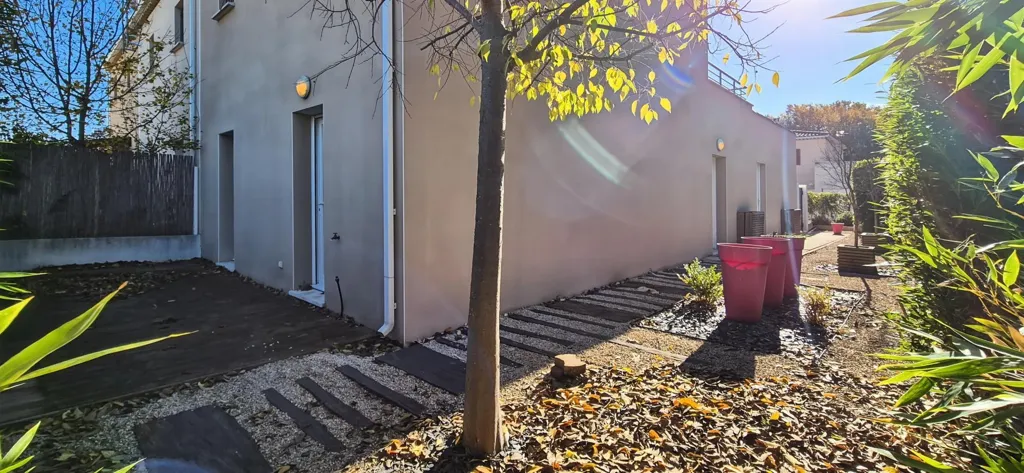 Jardin - Maison au Calme avec Terrasse à Pertuis