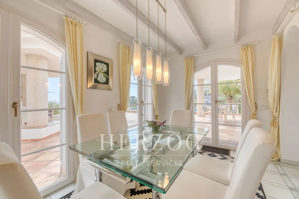 dining_room