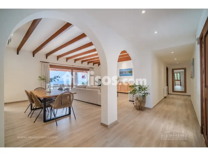 Söögituba - Reform Villa with Sea View in Torret de Baix