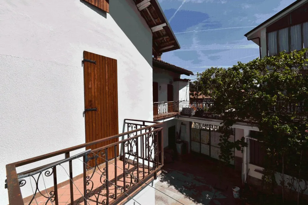 Balcon - Independent House with Terrace in Monteu Roero