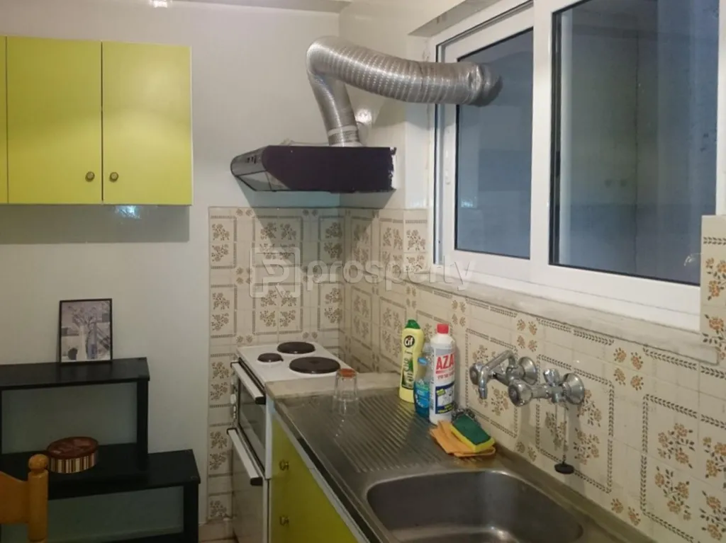 Cuisine - City Centre Studio Apartment in Patra
