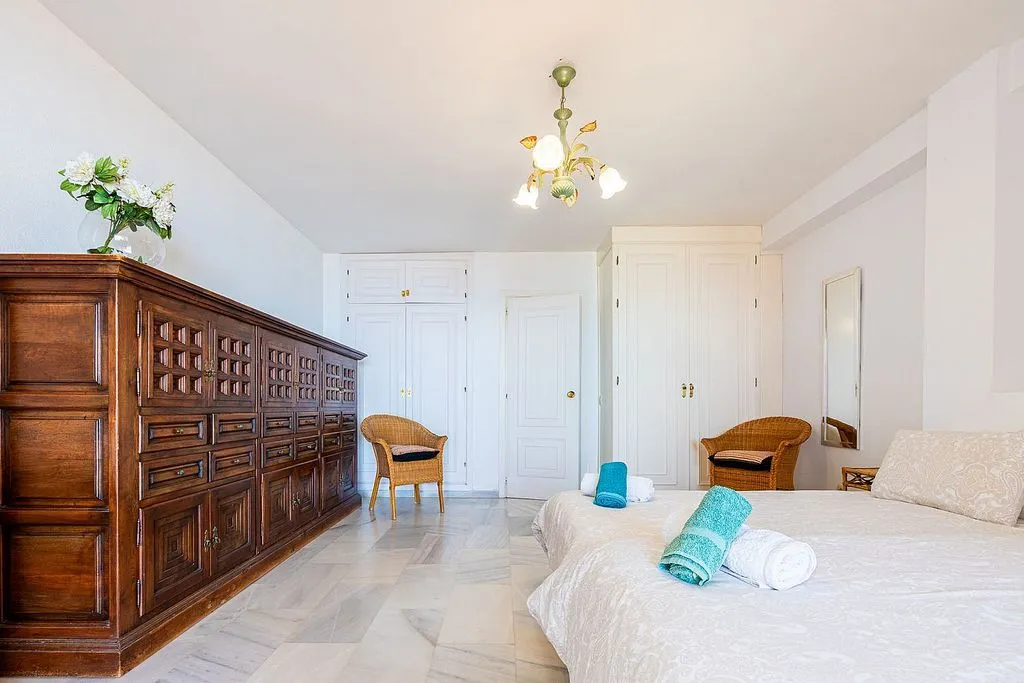 Magamistoad - Duplex with Pool and Sea View in Calahonda