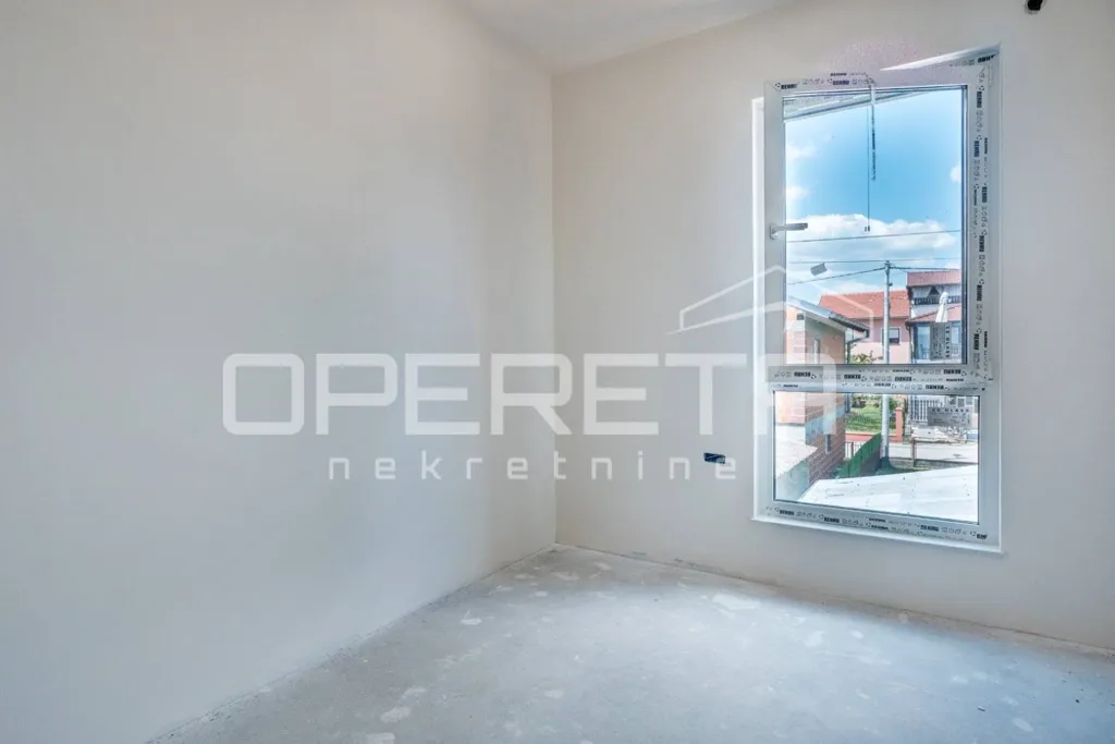 Pièces - Apartment with Large Terrace in Sesvete, Zagreb