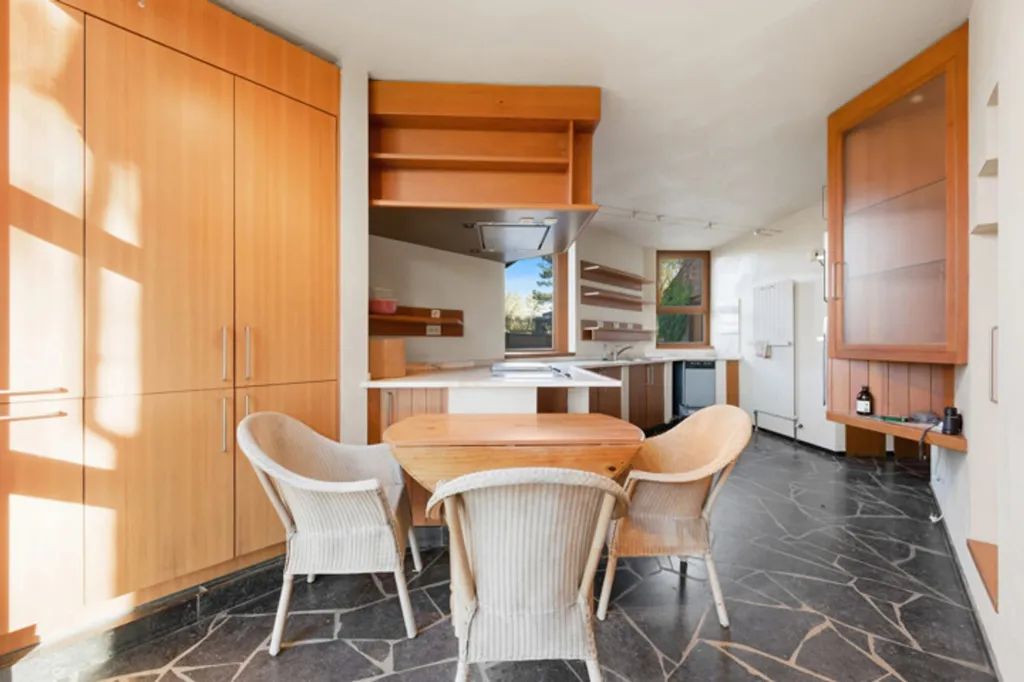 Sala da pranzo - Architectural House with Water View in Keerbergen
