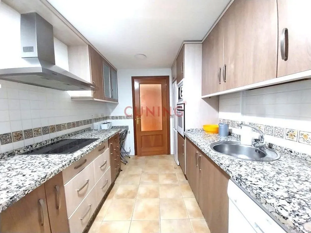 Cuisine - Apartment with Pool and Terrace in Cáceres Centre