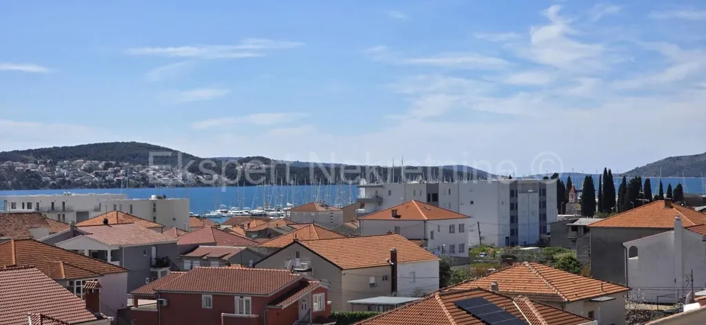 Pièces - Luxury Penthouse with Sea View in Trogir