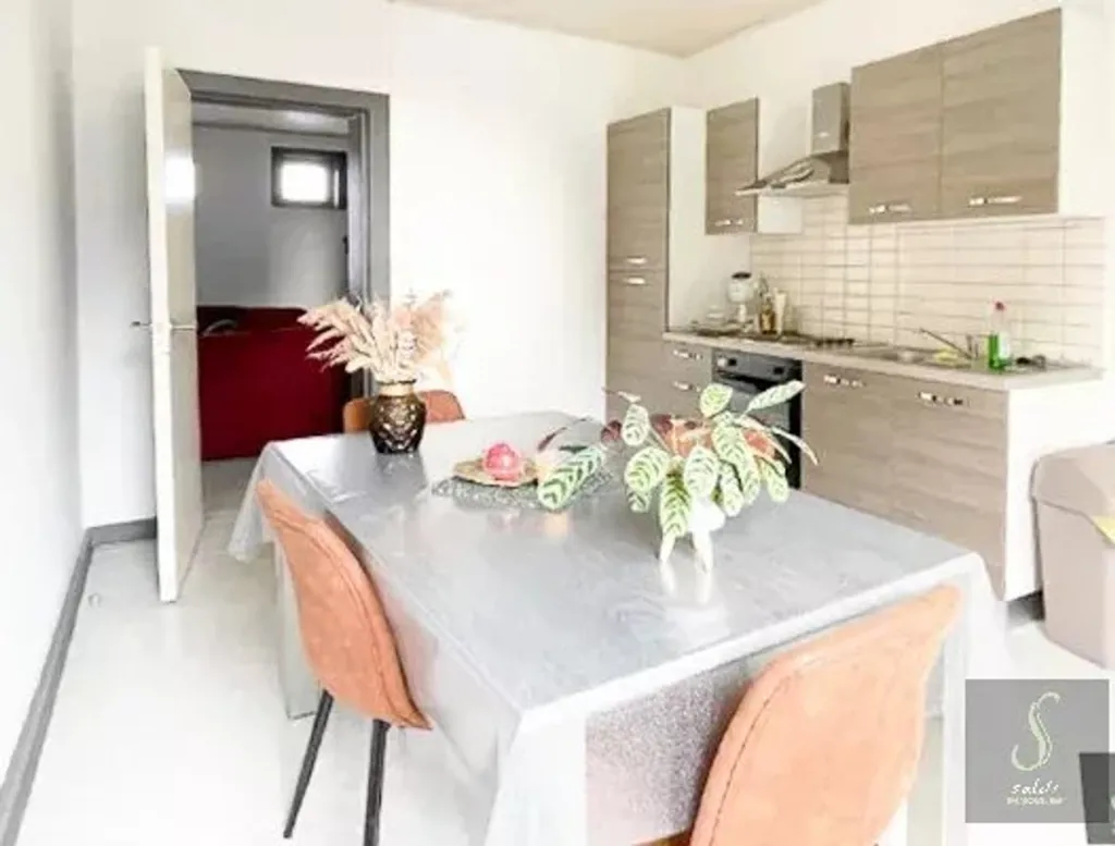 Dining Room - Duplex Apartment with Garden Access in Binche