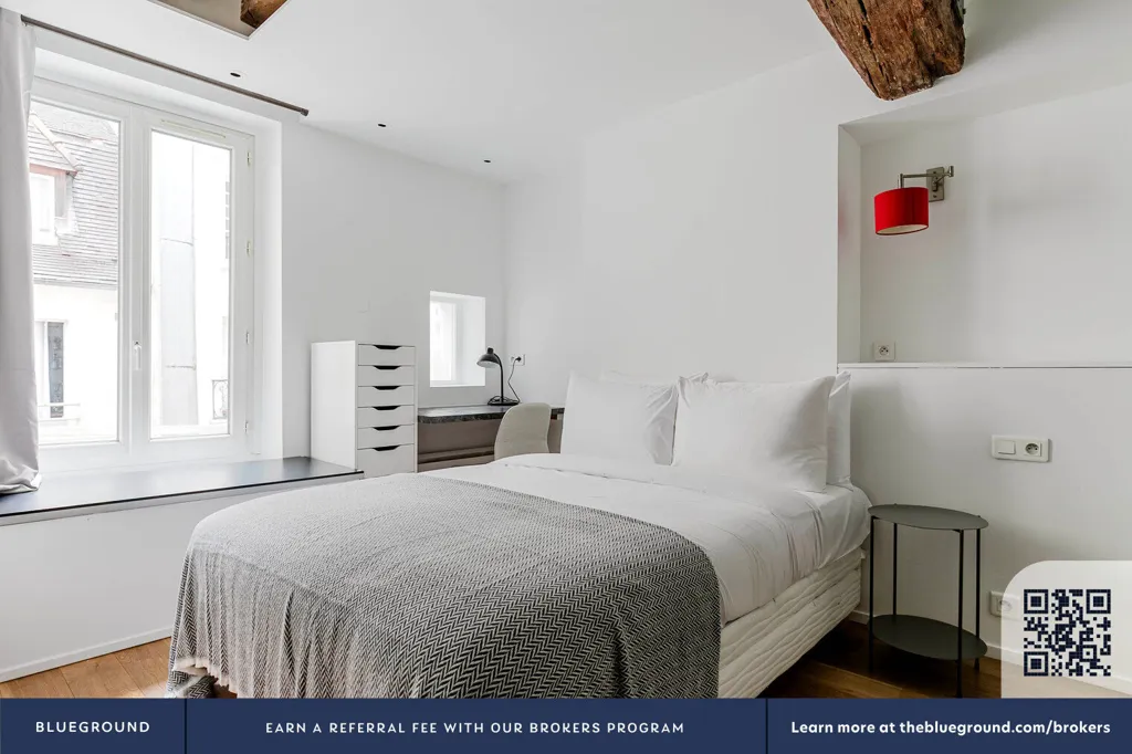 Chambres - Appartement Meublé avec Cuisine Équipée à Saint-Thomas-d'Aquin