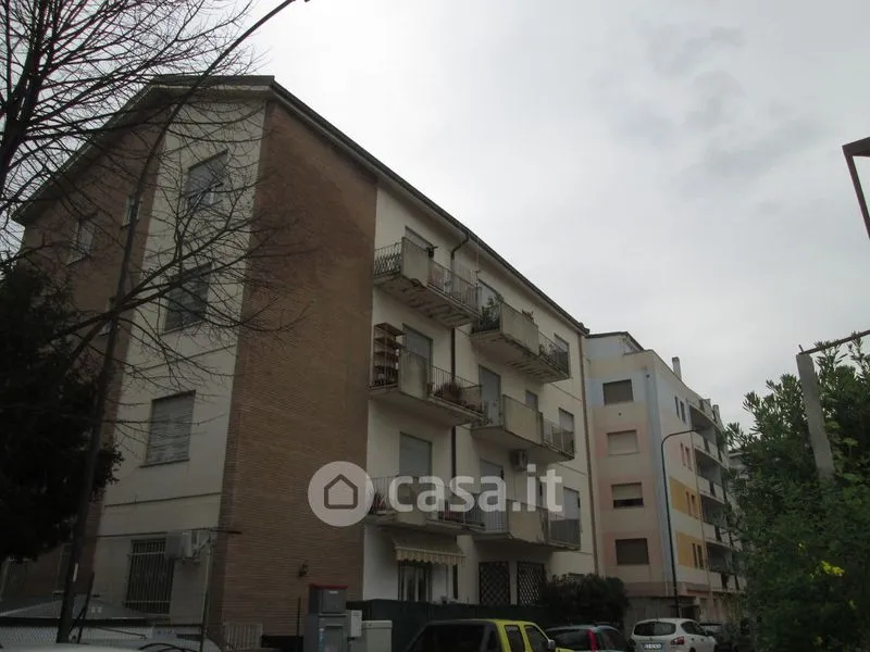 Esterno - Appartamento con due balconi nel centro di Pescara