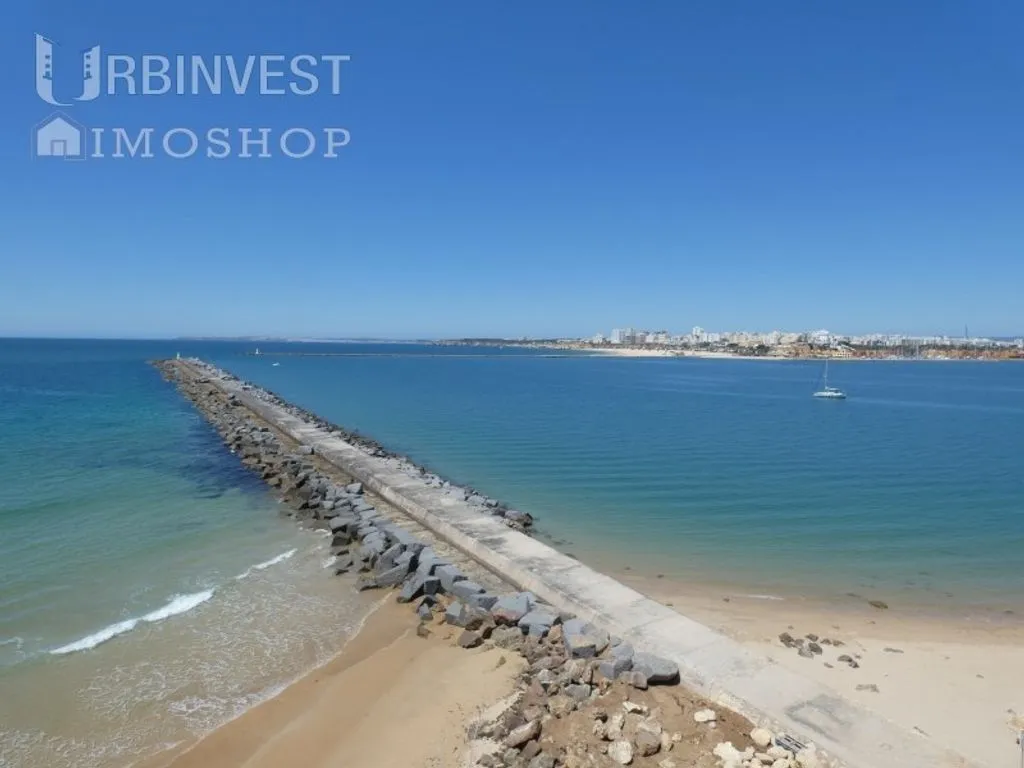 Hostel Plot with Approved Project in Ferragudo