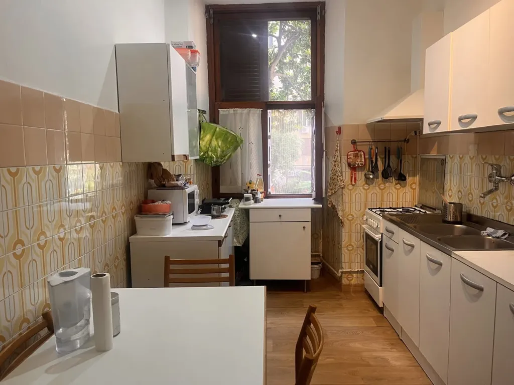 Cuisine - Studio Apartment in Via Como, Rome