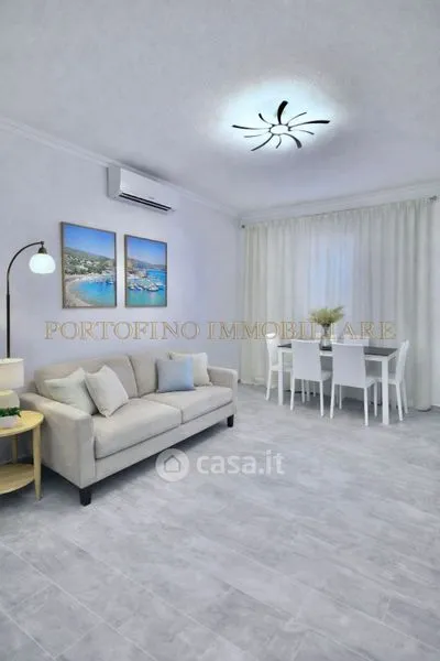 Soggiorno - Fully Furnished Apartment in Piazza Cavour, Rapallo