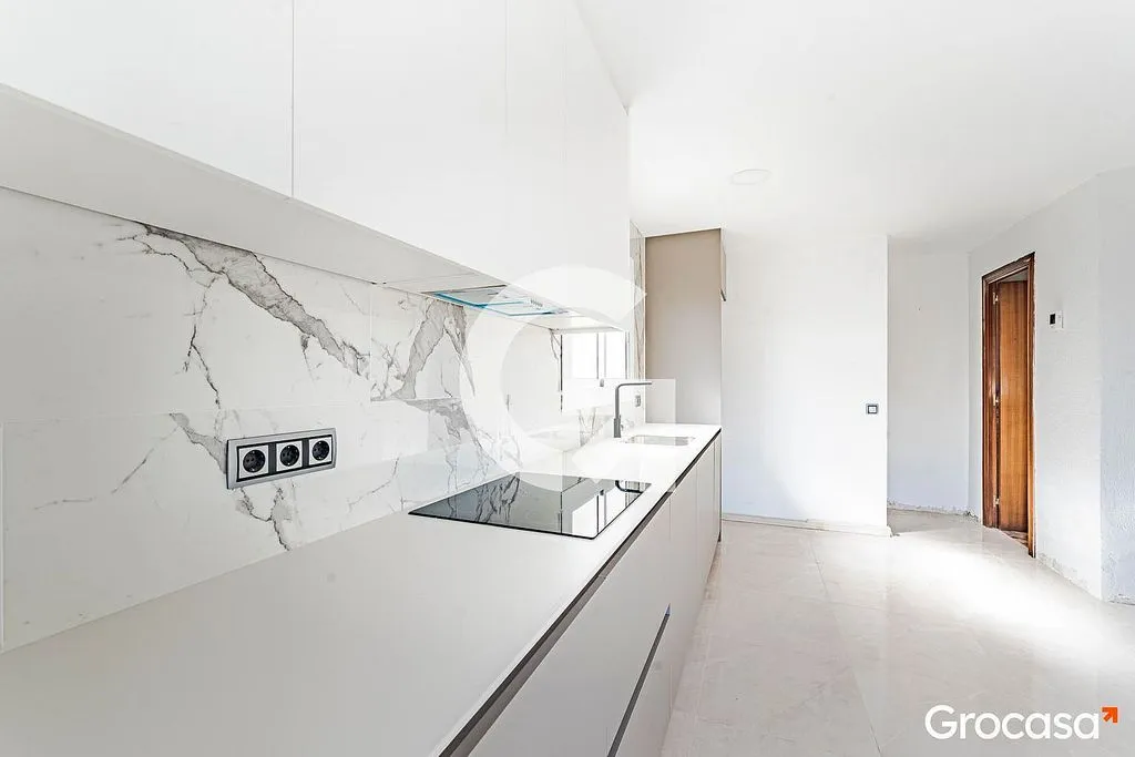 Cuisine - Penthouse with Terrace in Pubilla Cases