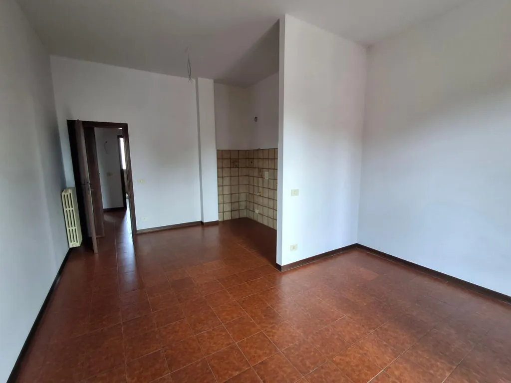 Pièces - Spacious Apartment with Terraces in Empoli