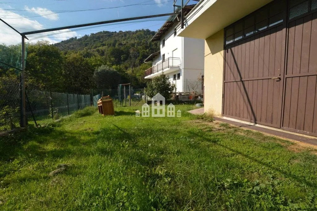 Jardín - Independent House with Garden in Valperga