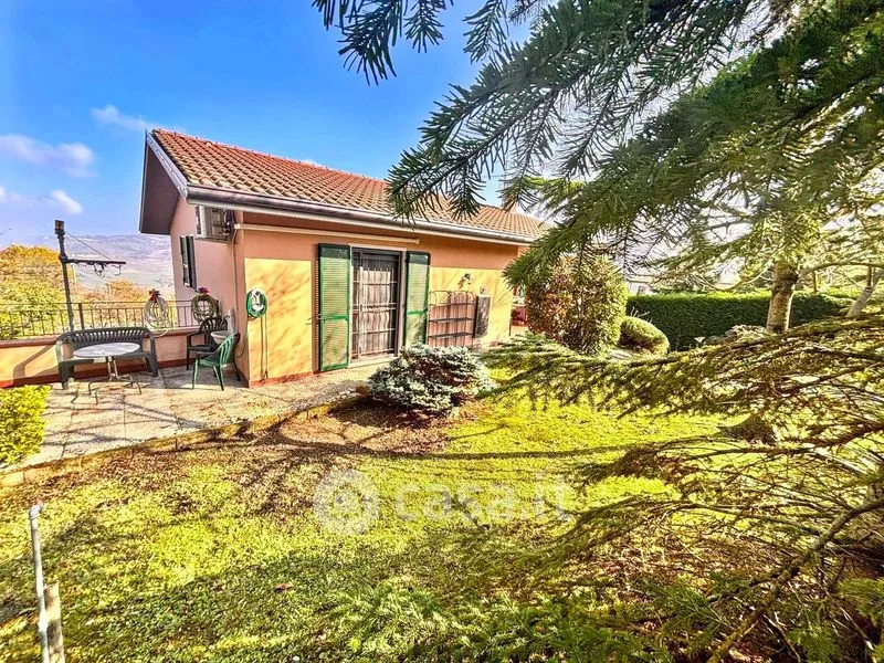 Aed - Villa with Garden in Colli Verdi