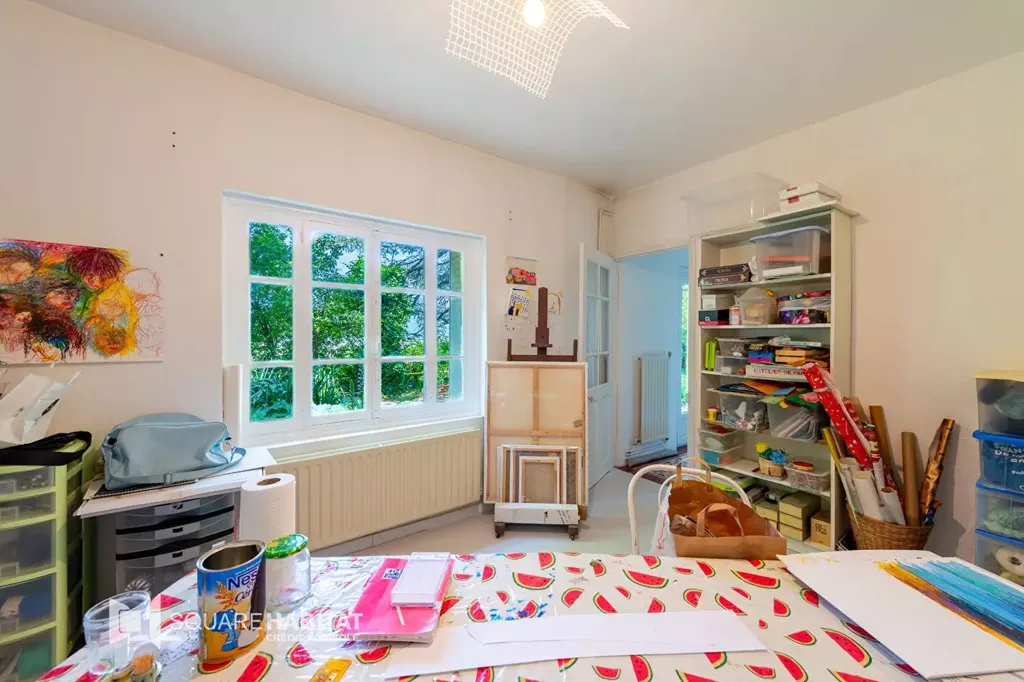 Office - Family House with Pool in Montélimar
