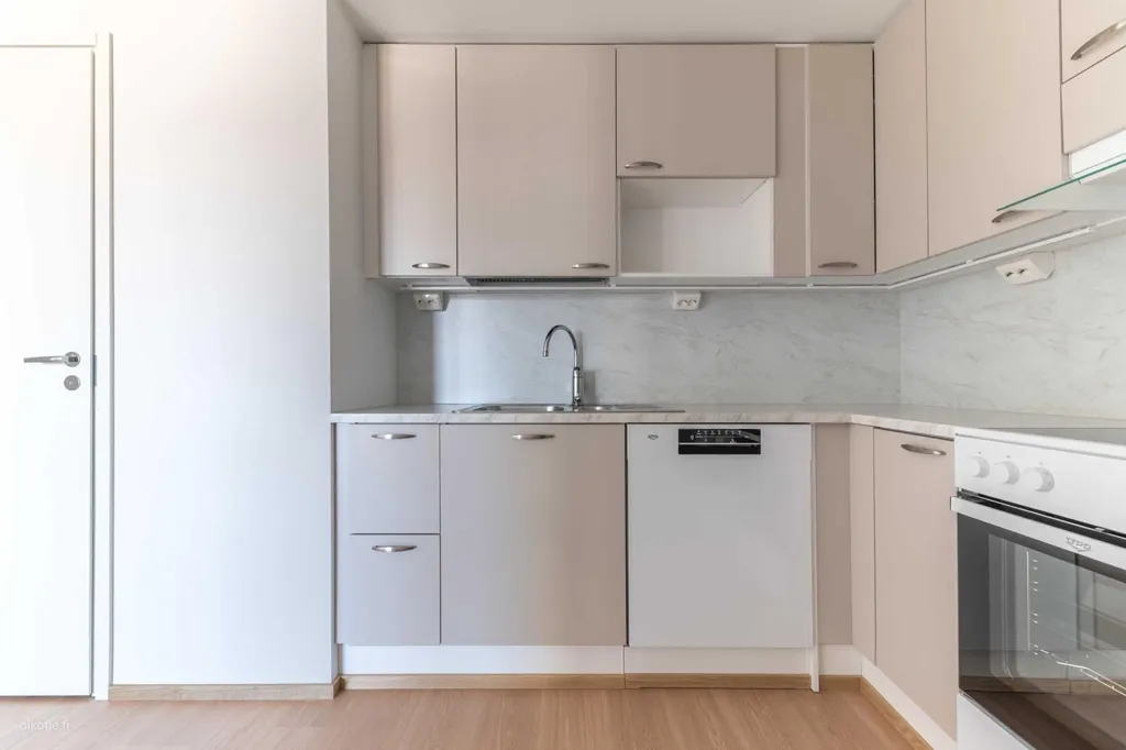 Cuisine - Modern Apartment with Balcony in Helsinki