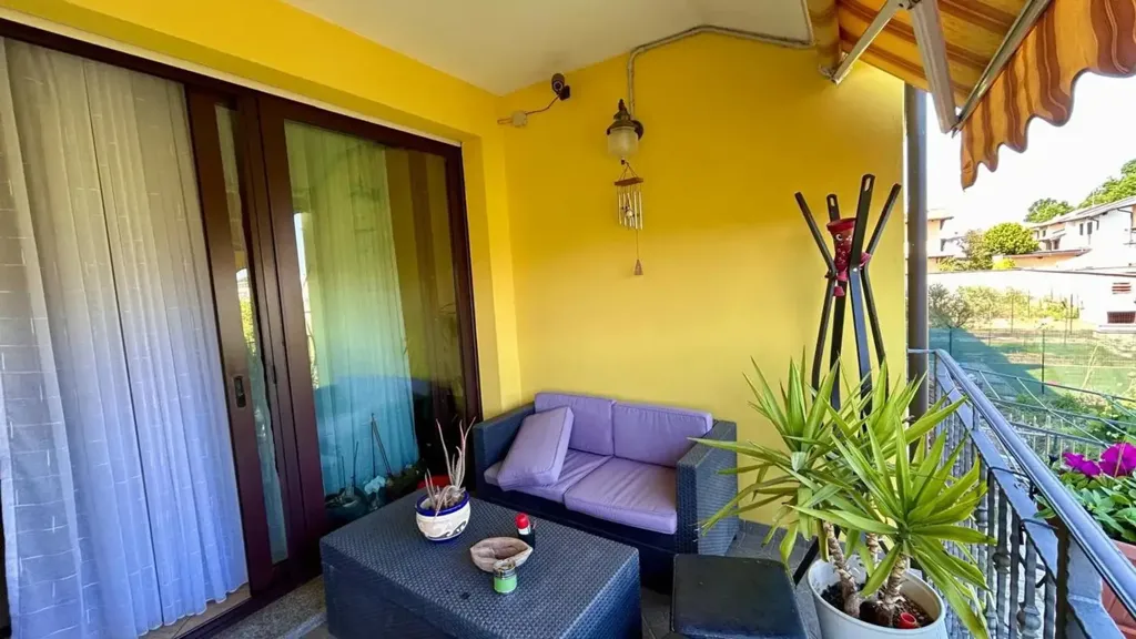 Balcon - Rustic Villa with Solar Panels in Garlasco